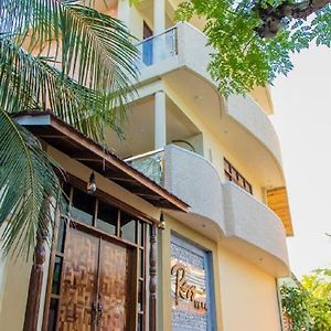 Rosy Villa Hotel